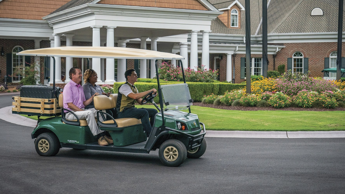 Cushman Shuttle 4