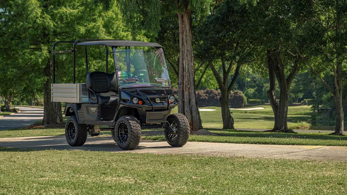 Cushman Hauler PRO-X Golf Utility Vehicle